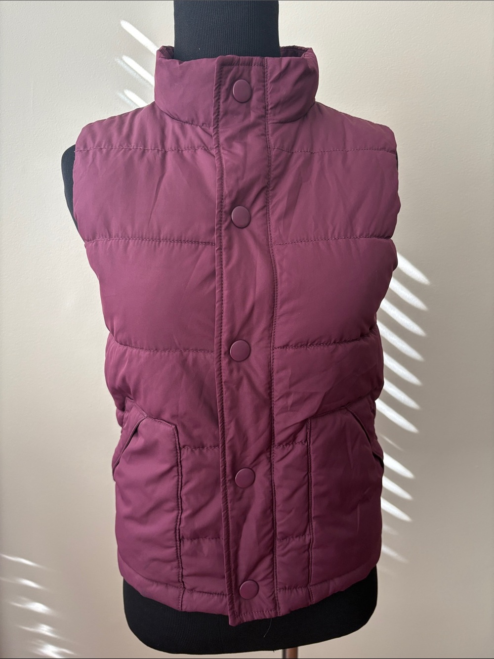 Gymboree Kids Quilted Puffer Vest - Deep Plum size Medium